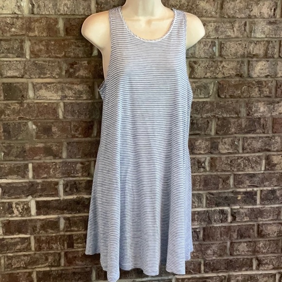 Vineyard vines Talbots surprise box 📦 - Picture 4 of 16